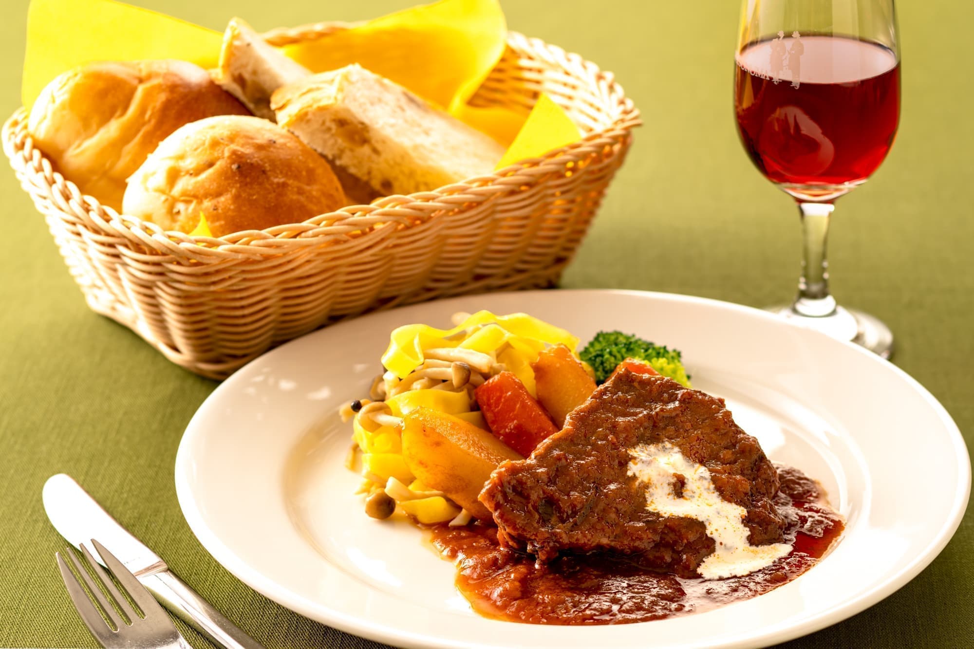 ビーフシチュー