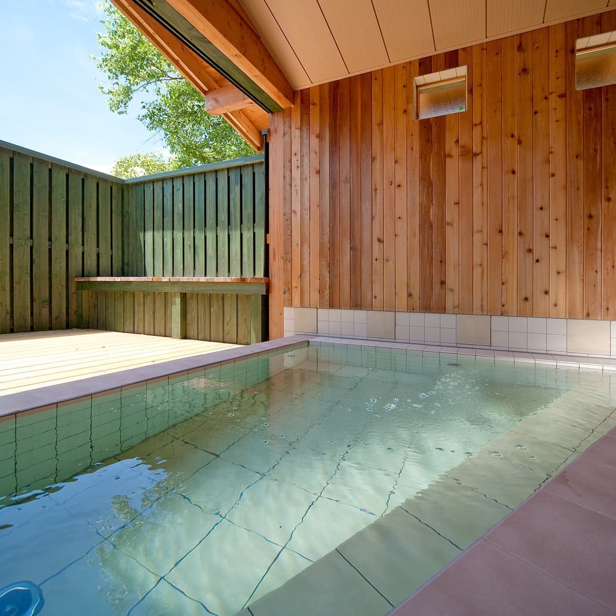 オーナー手作り温泉風呂　夜景